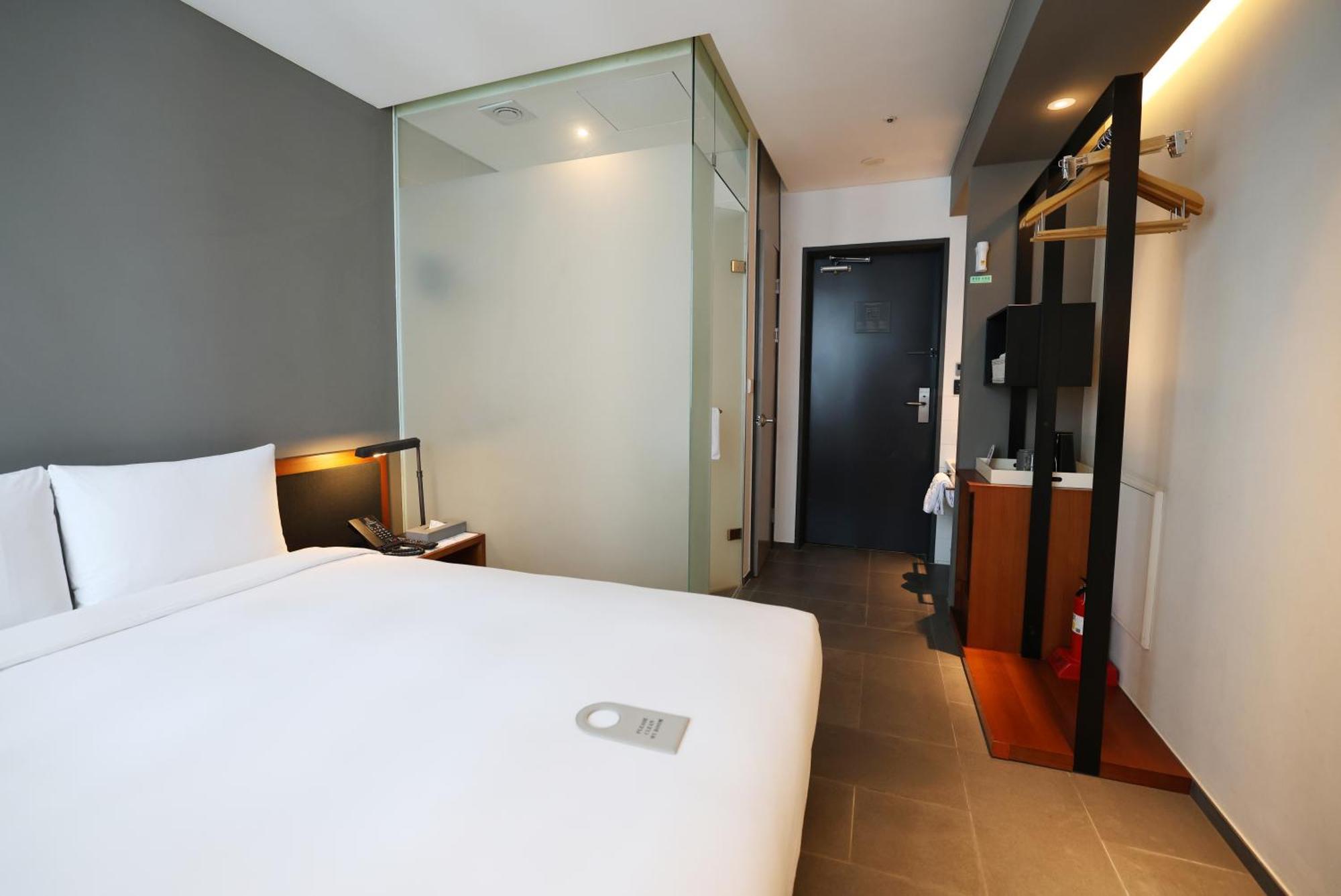 Seoul Hotel Shinshin Myeongdong Exterior foto