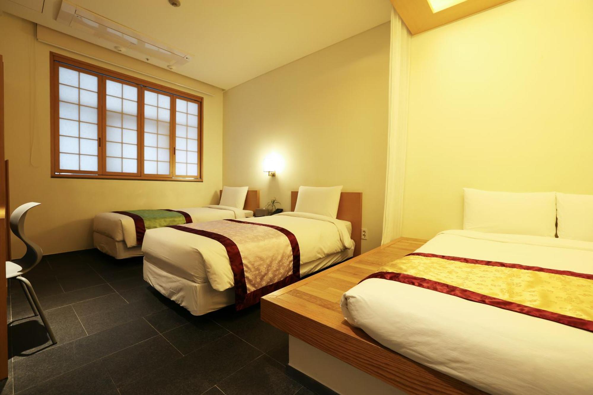 Seoul Hotel Shinshin Myeongdong Exterior foto