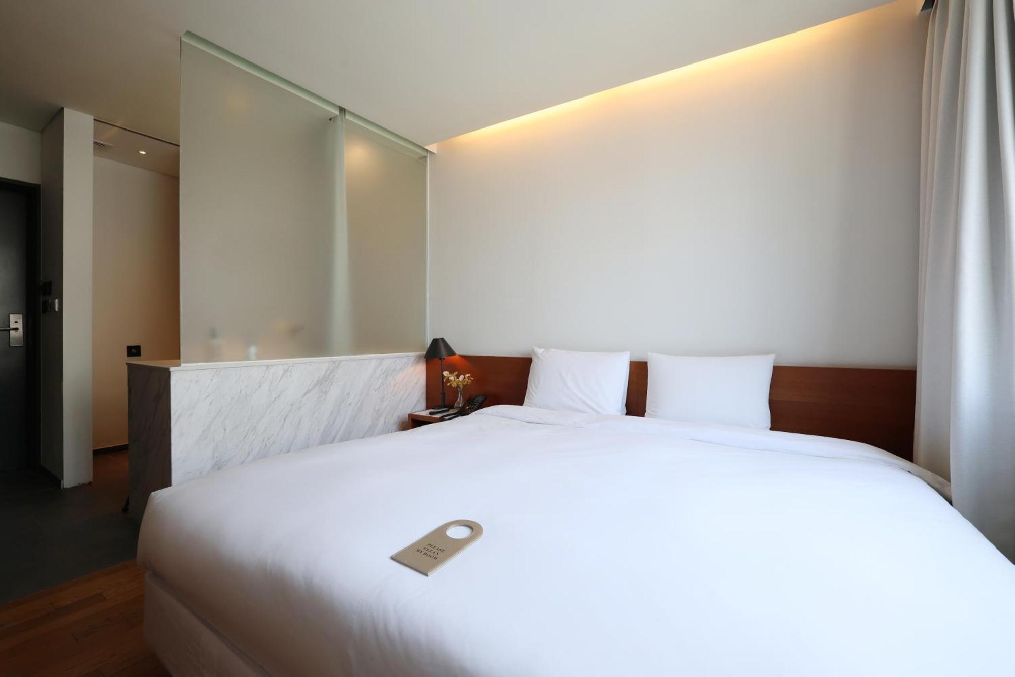 Seoul Hotel Shinshin Myeongdong Exterior foto